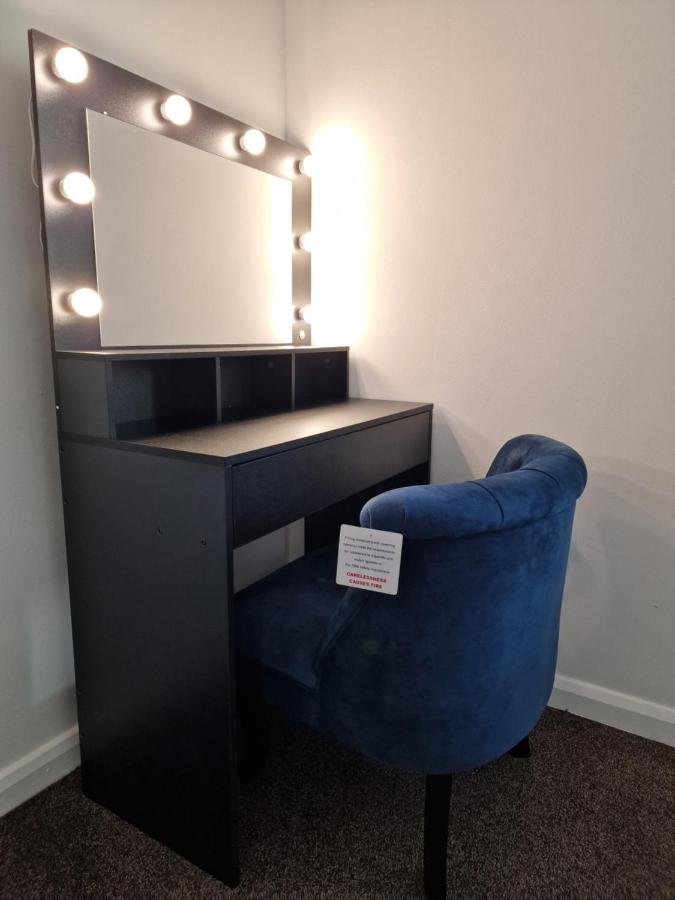 Balco Sherwood Apartment - 2 Bedrooms, 5 Beds - Sky Tv And Internet Nottingham Esterno foto