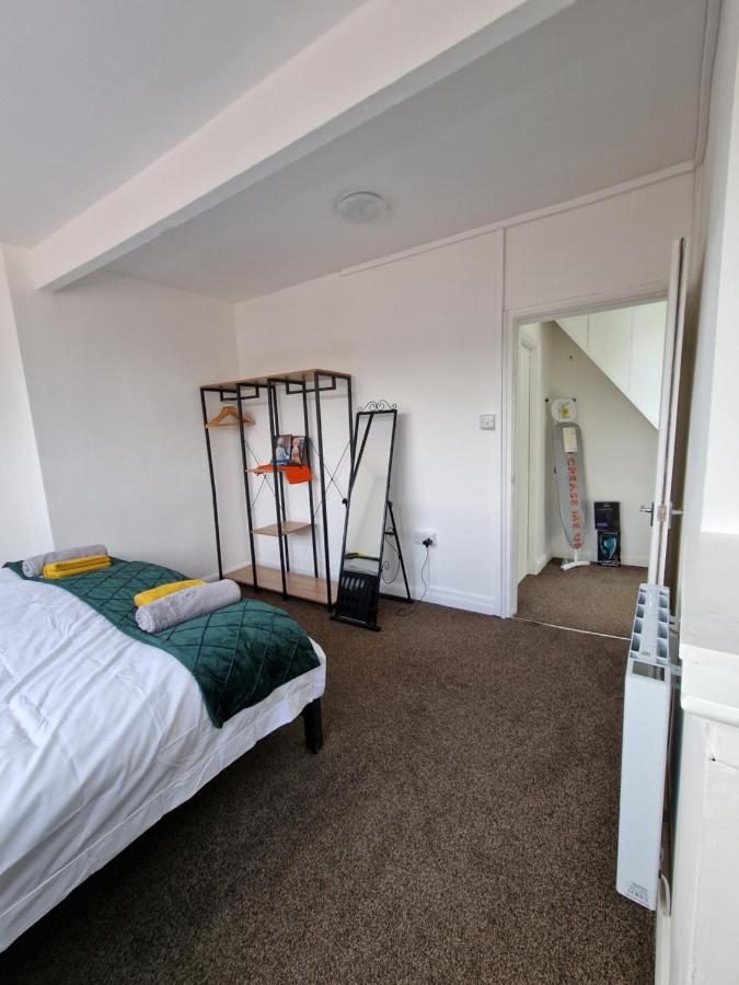 Balco Sherwood Apartment - 2 Bedrooms, 5 Beds - Sky Tv And Internet Nottingham Esterno foto